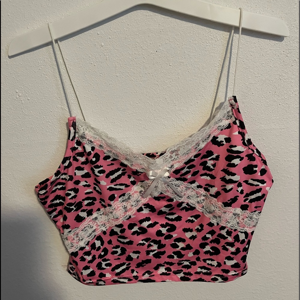 laced crop top